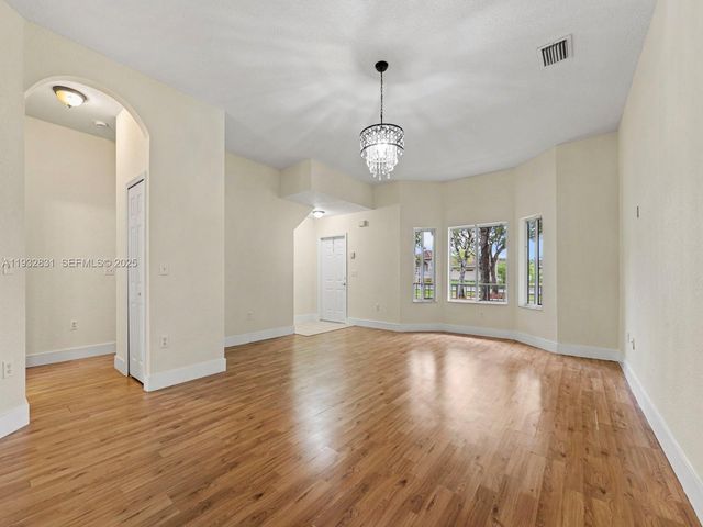 1947 SE 24th Ter, Homestead, FL 33035