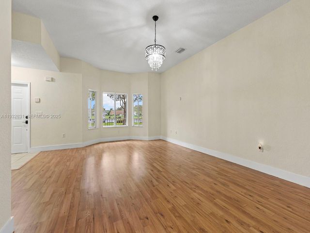 1947 SE 24th Ter, Homestead, FL 33035