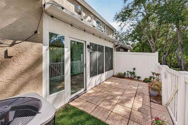 4319 DEERMONT CIRCLE, Tampa, FL 33624