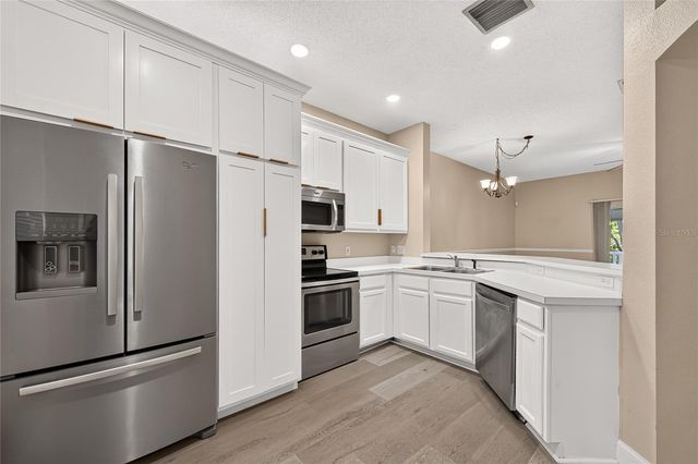 4319 DEERMONT CIRCLE, Tampa, FL 33624