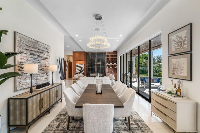 450 NE 10th Street, Boca Raton, FL 33432