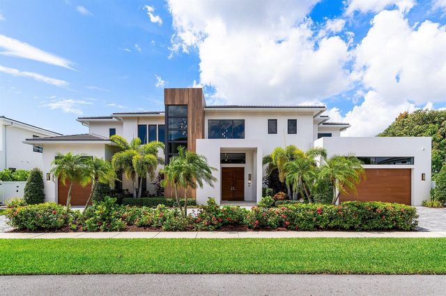 450 NE 10th Street, Boca Raton, FL 33432