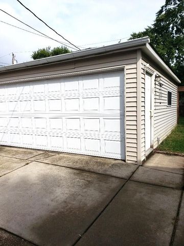 2637 Lawrence Street, Gary, IN 46405