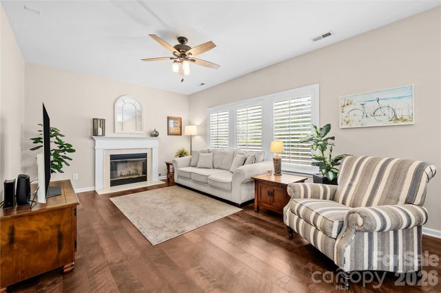 11229 Palomar Mountain Drive, Charlotte, NC 28278