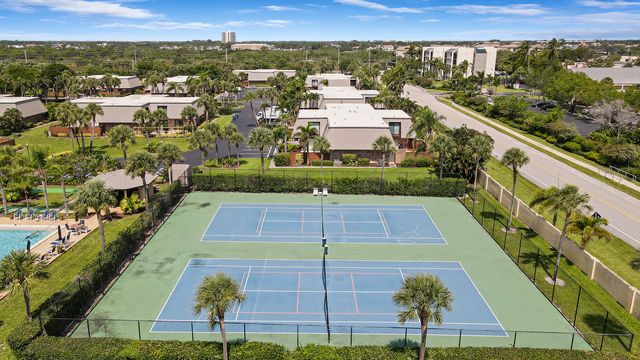 1420 Ocean Way, Jupiter, FL 33477