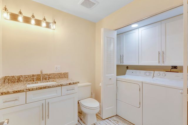 1420 Ocean Way, Jupiter, FL 33477