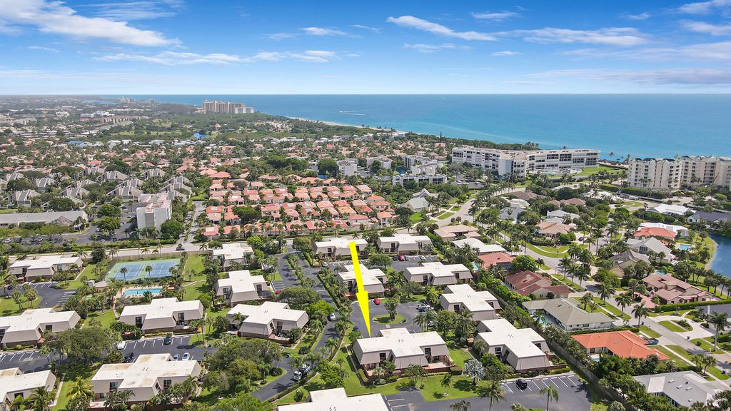 1420 Ocean Way, Jupiter, FL 33477