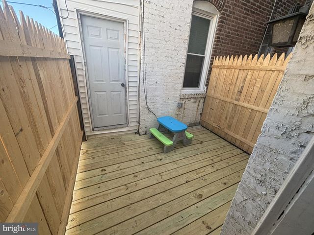 5965 SPRINGFIELD AVE, Philadelphia, PA 19143