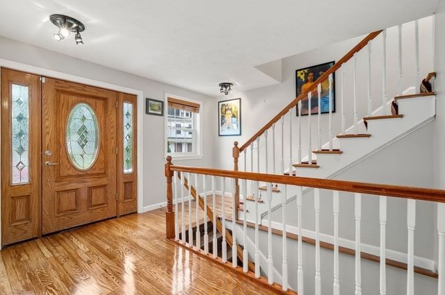 104 Crescent 1, Waltham, MA 02453