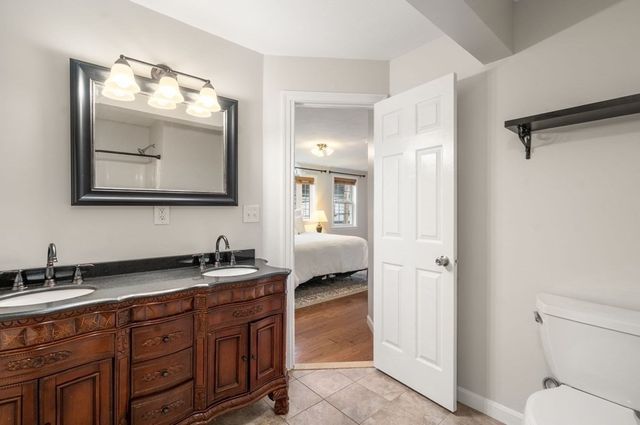 104 Crescent 1, Waltham, MA 02453