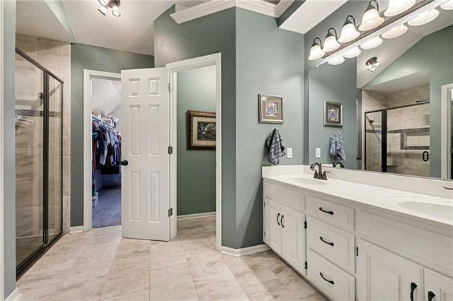 15263 W 147th Drive, Olathe, KS 66062