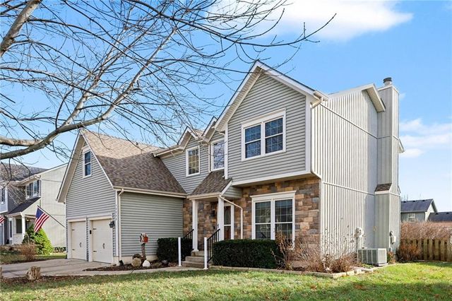 15263 W 147th Drive, Olathe, KS 66062