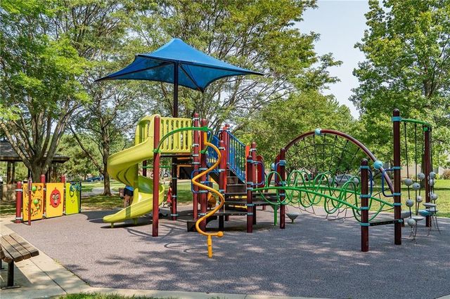 15263 W 147th Drive, Olathe, KS 66062