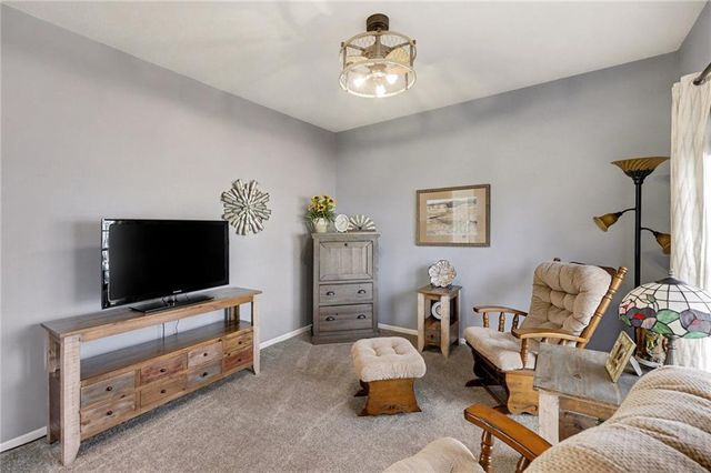 15263 W 147th Drive, Olathe, KS 66062