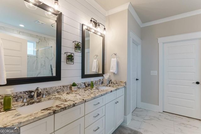 1231 Hidden Hills Circle, Greensboro, GA 30642