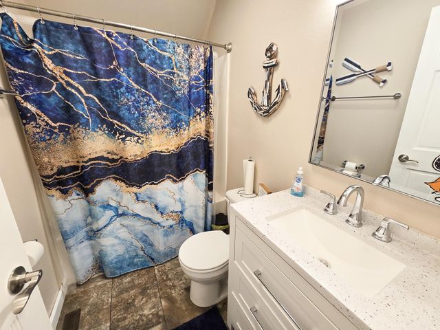 18586 County Highway 25, Detroit Twp, MN 56501