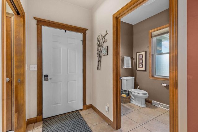477 DALTON ROAD, Neenah, WI 54956