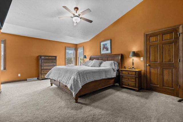 477 DALTON ROAD, Neenah, WI 54956