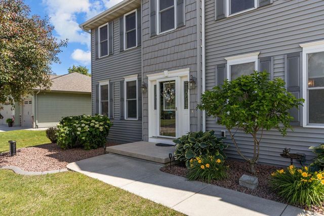 477 DALTON ROAD, Neenah, WI 54956