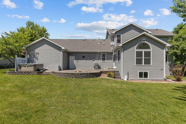 477 DALTON ROAD, Neenah, WI 54956