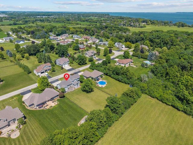 477 DALTON ROAD, Neenah, WI 54956