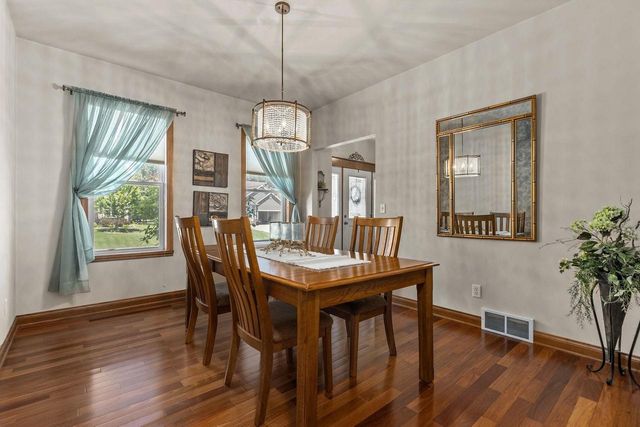 477 DALTON ROAD, Neenah, WI 54956