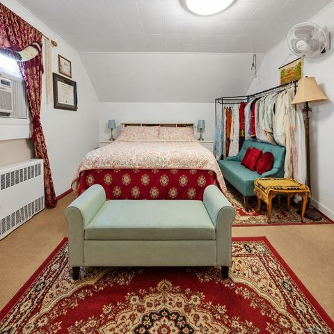 142 Washington Avenue, Valley Stream, NY 11580