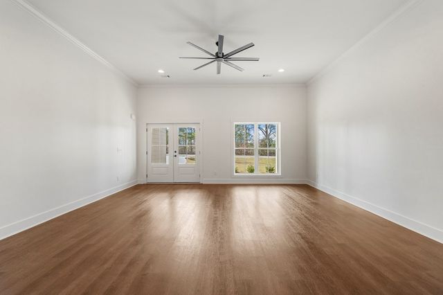 1037 Lee Road 0213, Phenix City, AL 36870