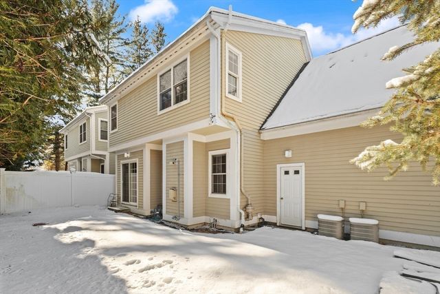 725 Boston Post Rd 12, Sudbury, MA 01776