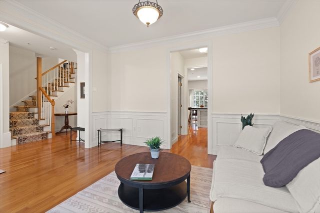 725 Boston Post Rd 12, Sudbury, MA 01776