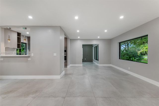 138 NW 106th St main, Miami Shores, FL 33150