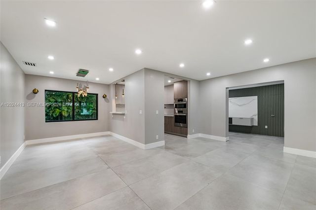138 NW 106th St main, Miami Shores, FL 33150