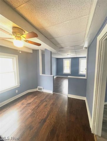 3704 Dawning Avenue, Cleveland, OH 44109