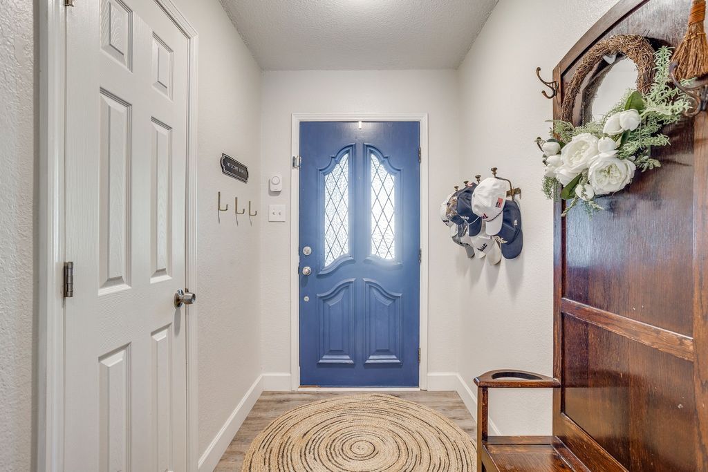 6015 Kenilworth Drive, Arlington, TX 76001 — photo 4