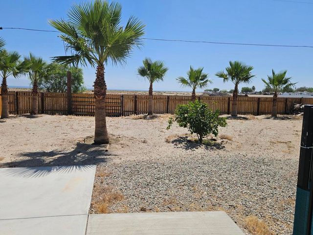 2872 Crystal Lake Avenue, Thermal, CA 92274