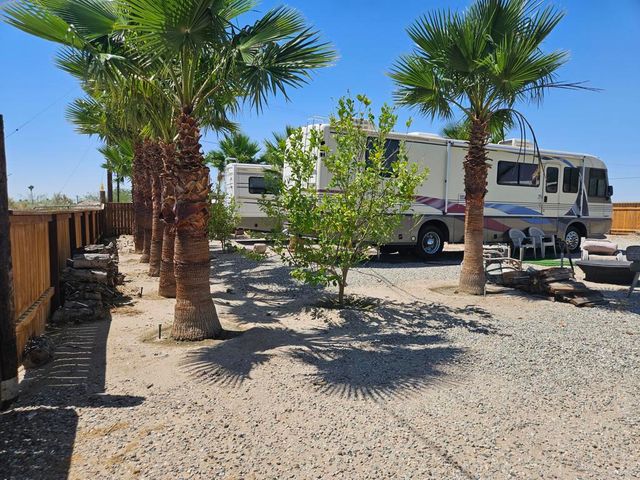 2872 Crystal Lake Avenue, Thermal, CA 92274