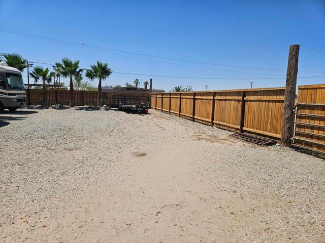 2872 Crystal Lake Avenue, Thermal, CA 92274
