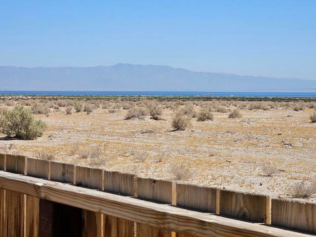 2872 Crystal Lake Avenue, Thermal, CA 92274