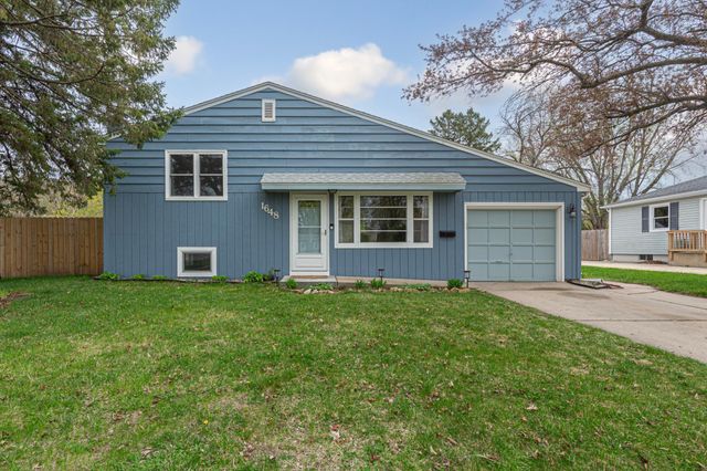 1648 2nd Avenue NE, Rochester, MN 55906