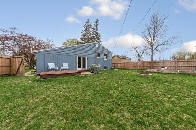 1648 2nd Avenue NE, Rochester, MN 55906