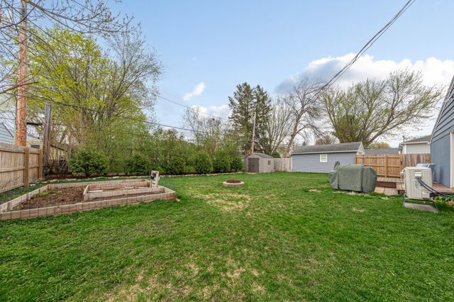 1648 2nd Avenue NE, Rochester, MN 55906