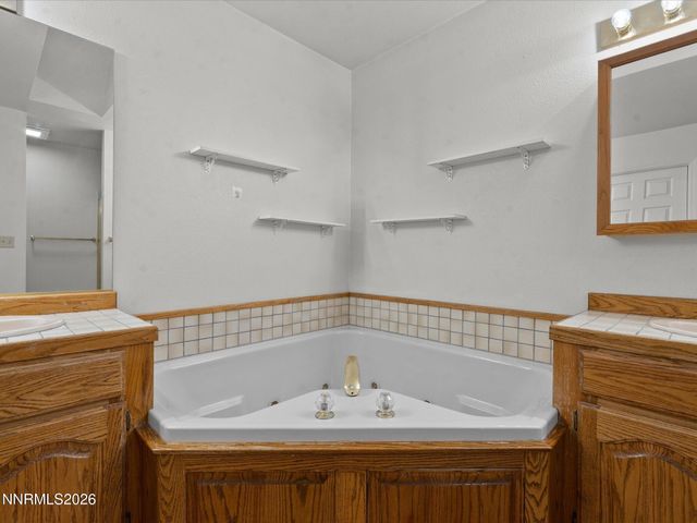 1009 Deena Way, Fallon, NV 89406