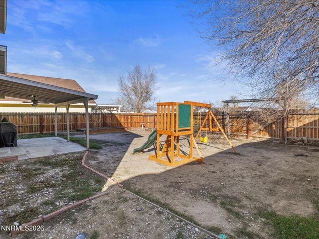 1009 Deena Way, Fallon, NV 89406