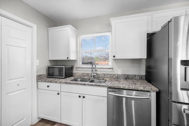 3940 Ryan Avenue, Fort Worth, TX 76110