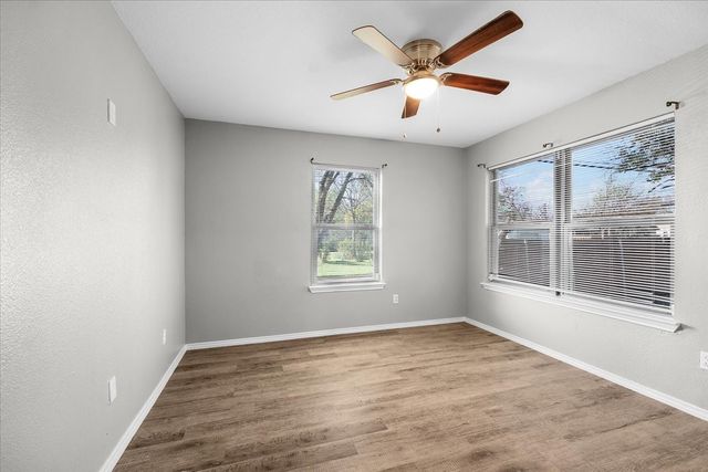 3940 Ryan Avenue, Fort Worth, TX 76110