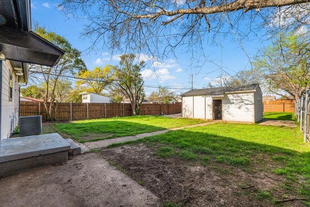 3940 Ryan Avenue, Fort Worth, TX 76110