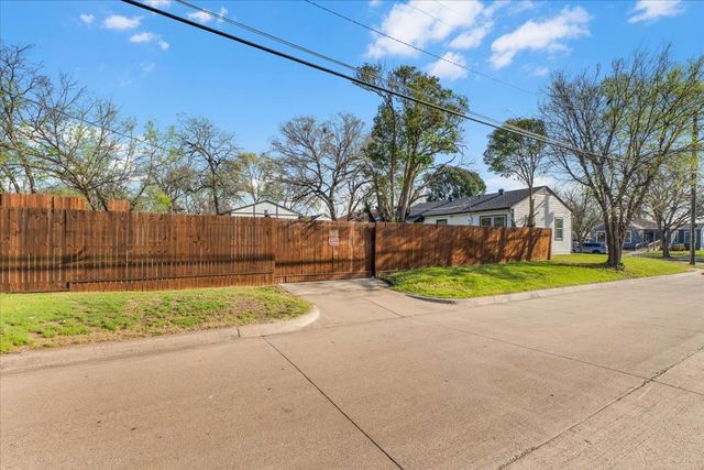 3940 Ryan Avenue, Fort Worth, TX 76110