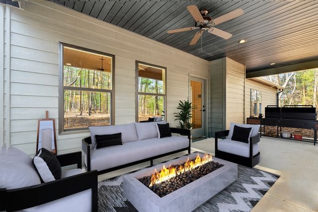 472 Walnut Ridge Lane, Ellijay, GA 30540