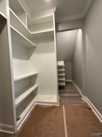 2031 Sarah Lane, Decatur, AL 35603