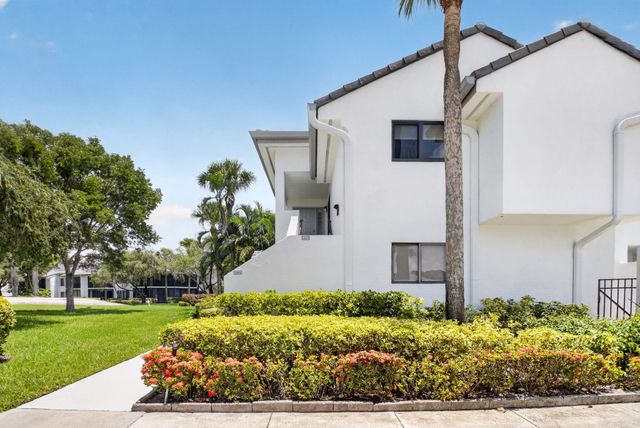 7665 Glendevon Lane 1605, Delray Beach, FL 33446